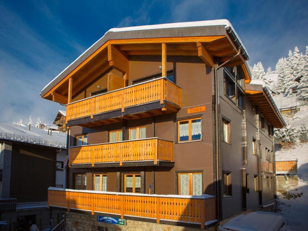 Chalet Diana - Spacious Flat - Village Core - South Facing - Ski-In/Ski-Out Bettmeralp Luaran gambar